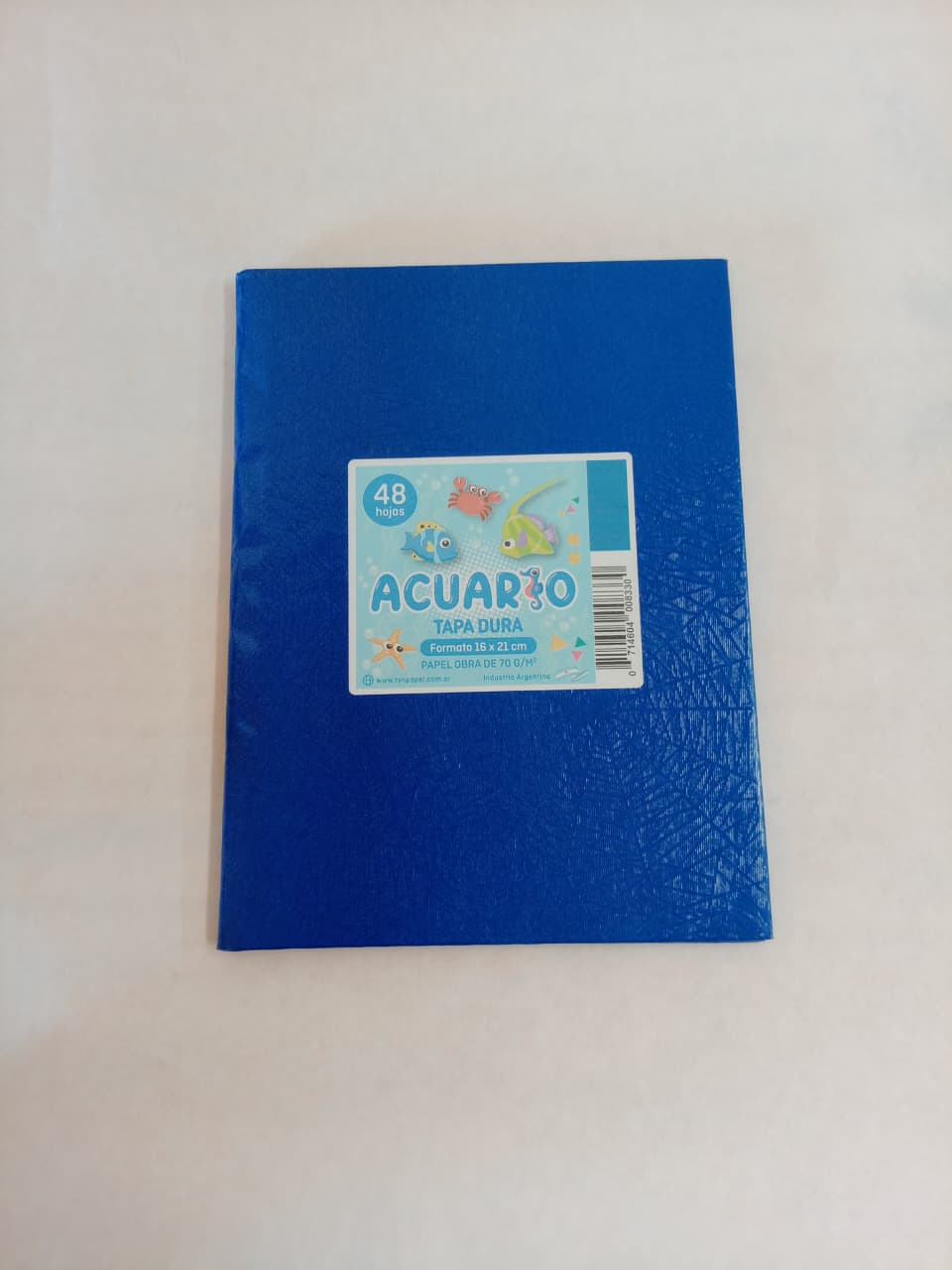 Cuaderno tapa dura de 48 hojas rayadas 16x21cm 70g Línea Acuario Económica T&N